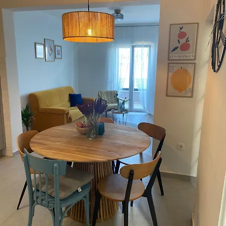 Vila Estera فيلة كالي