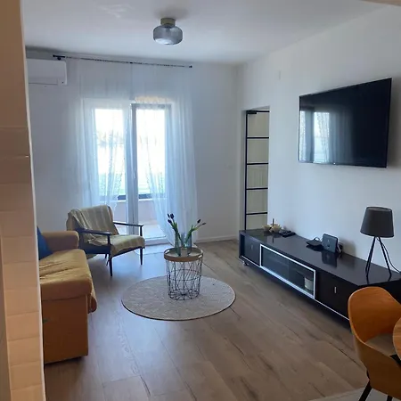 Vila Estera * كالي
